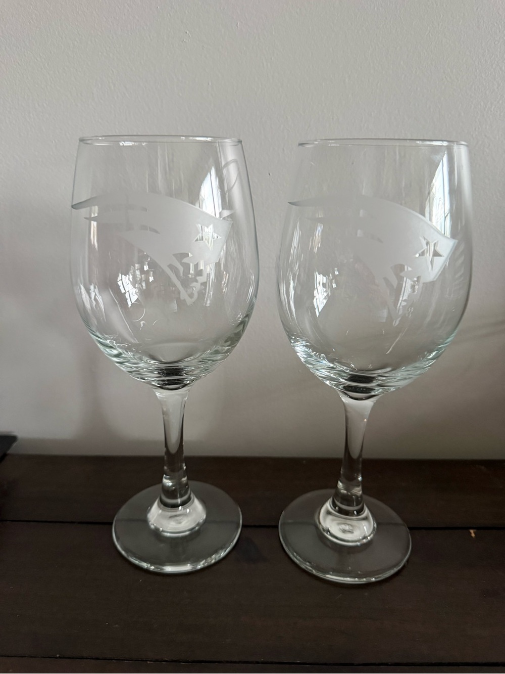 New England Patriots Etched Wine Glasses Set of 2